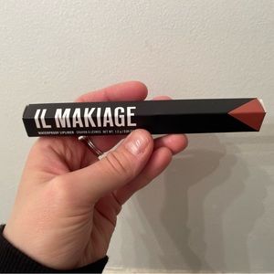 SOLD NEW, Unopened IL Makiage Lip Liner